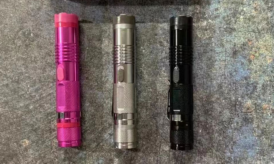 M11防身电击棒