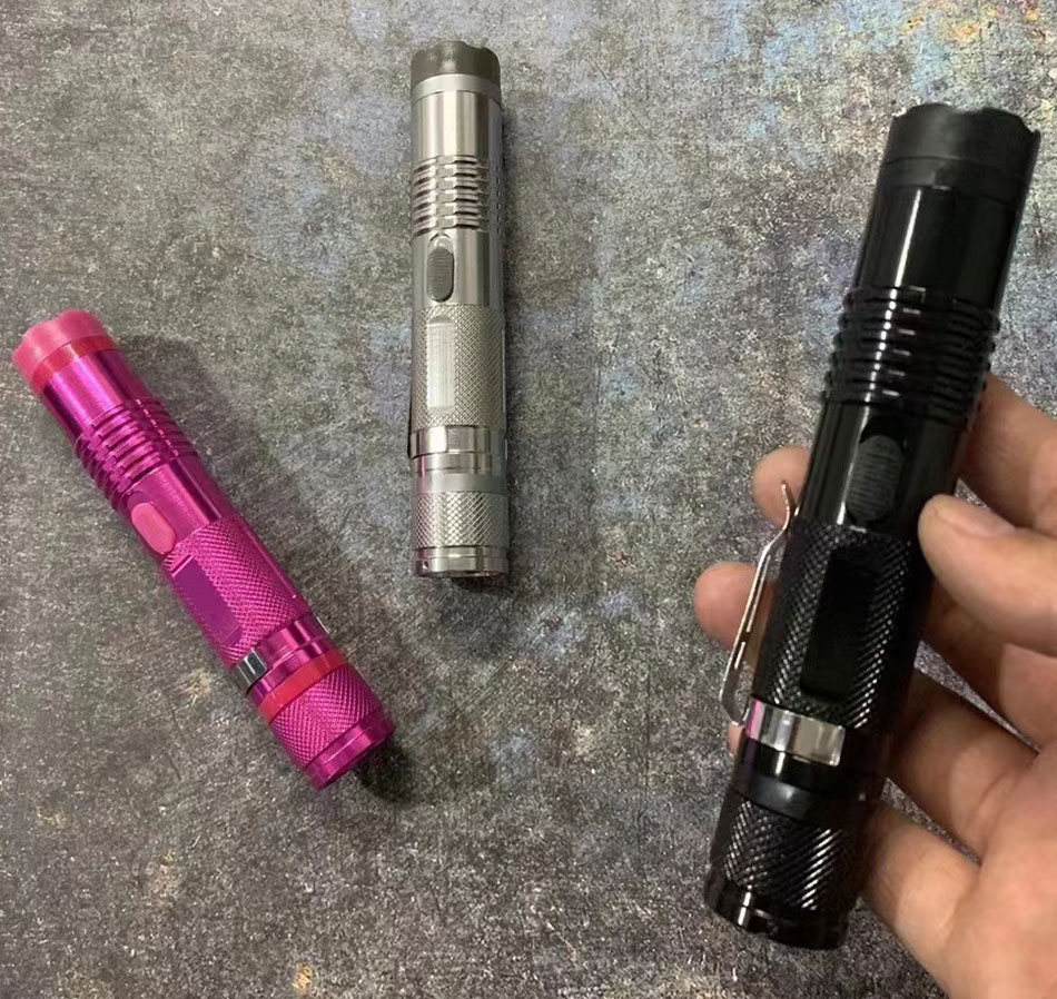 M11防身电击棒